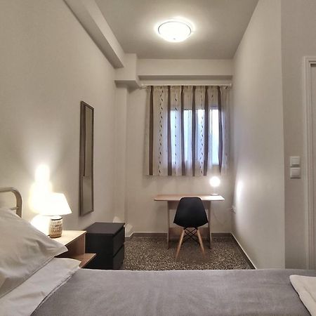 Appartement Garnet 1 à Kalamata Extérieur photo