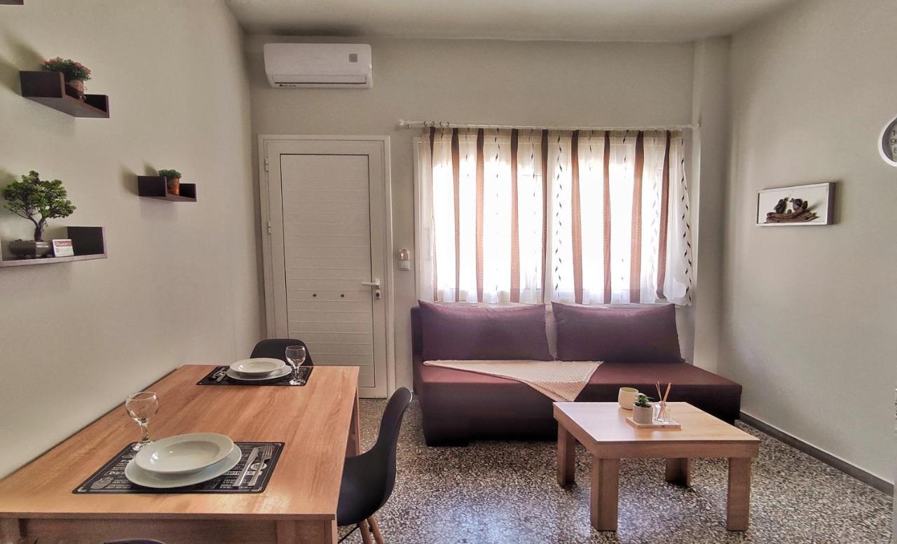 Appartement Garnet 1 à Kalamata Extérieur photo